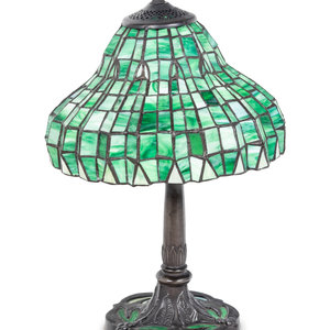 A Leaded Glass Table Lamp 20th 350daf