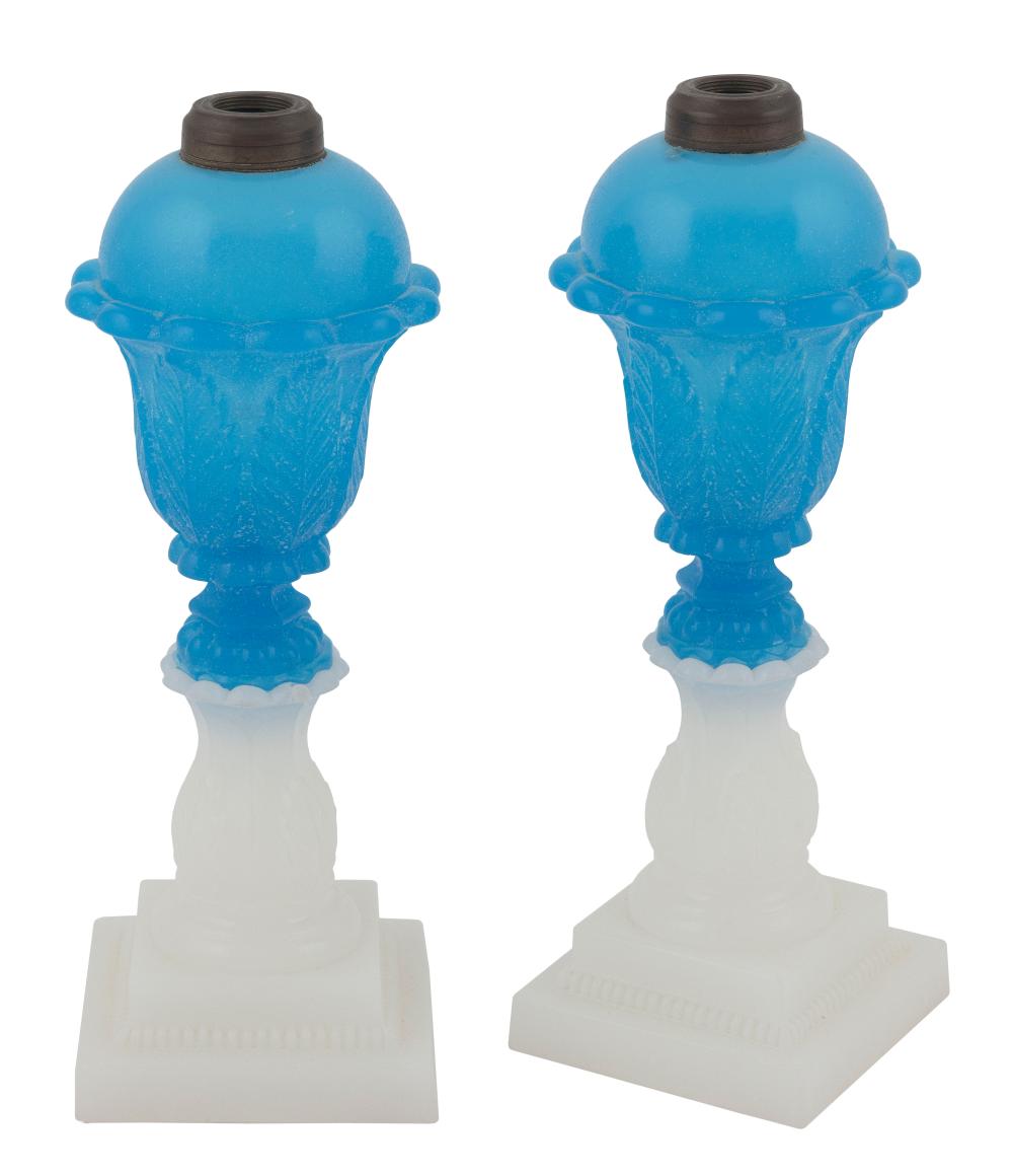 PAIR OF SANDWICH GLASS FLUID LAMPS