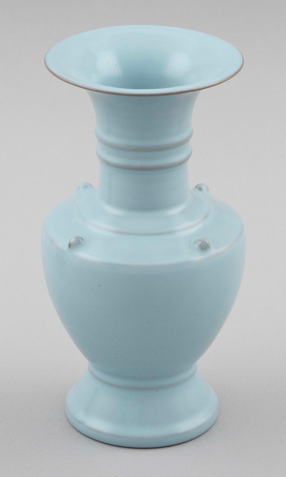 CHINESE RUYAO PORCELAIN BALUSTER 35113e