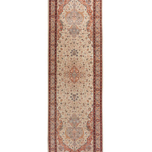 A Tabriz Wool Runner 20th Century 8 3511af