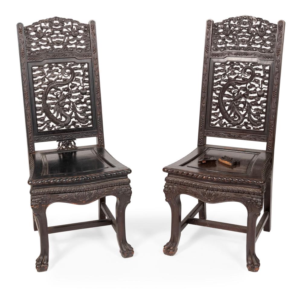 PAIR OF CHINESE CARVED ROSEWOOD