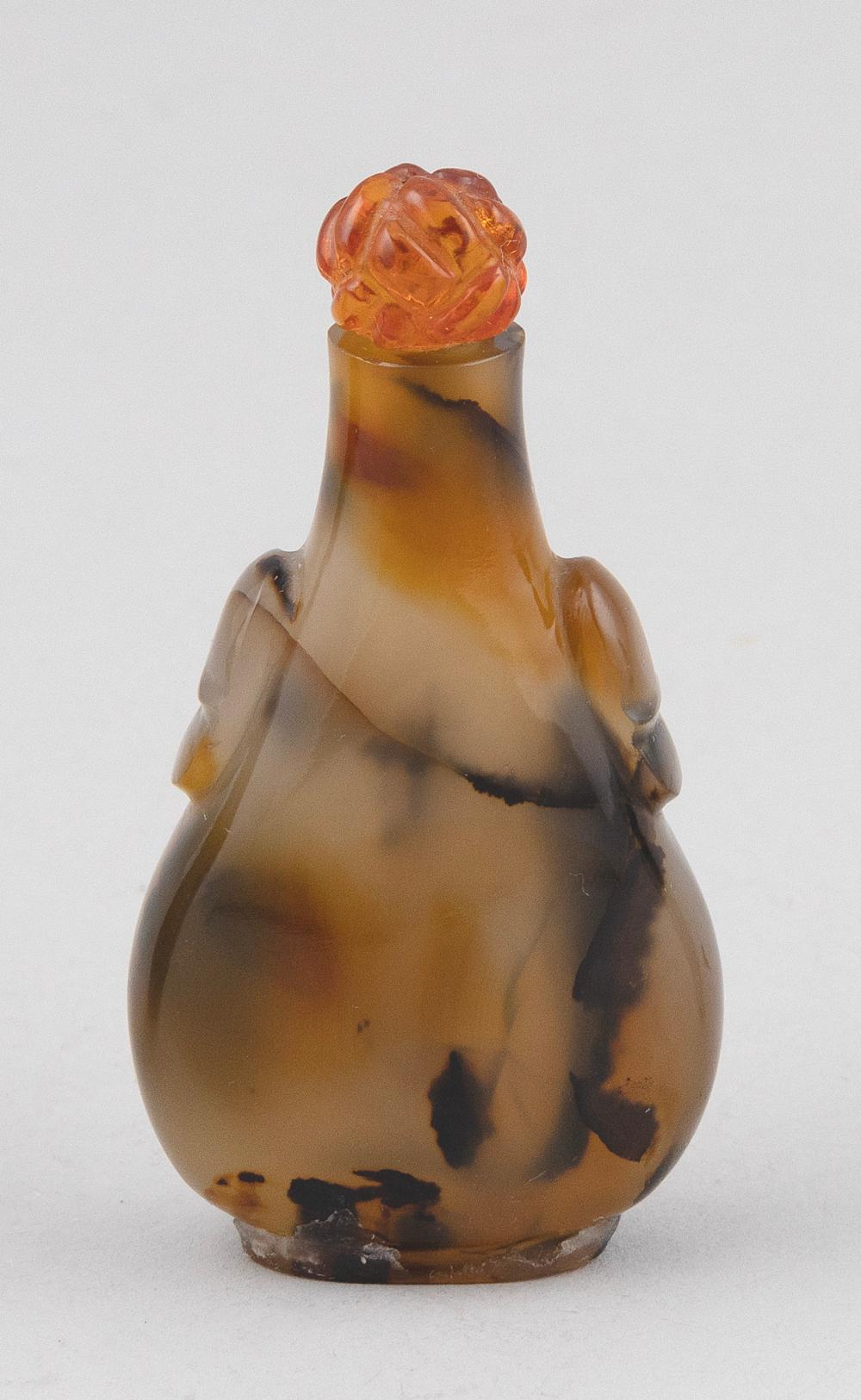 CHINESE AGATE SNUFF BOTTLE 19TH 3513c6