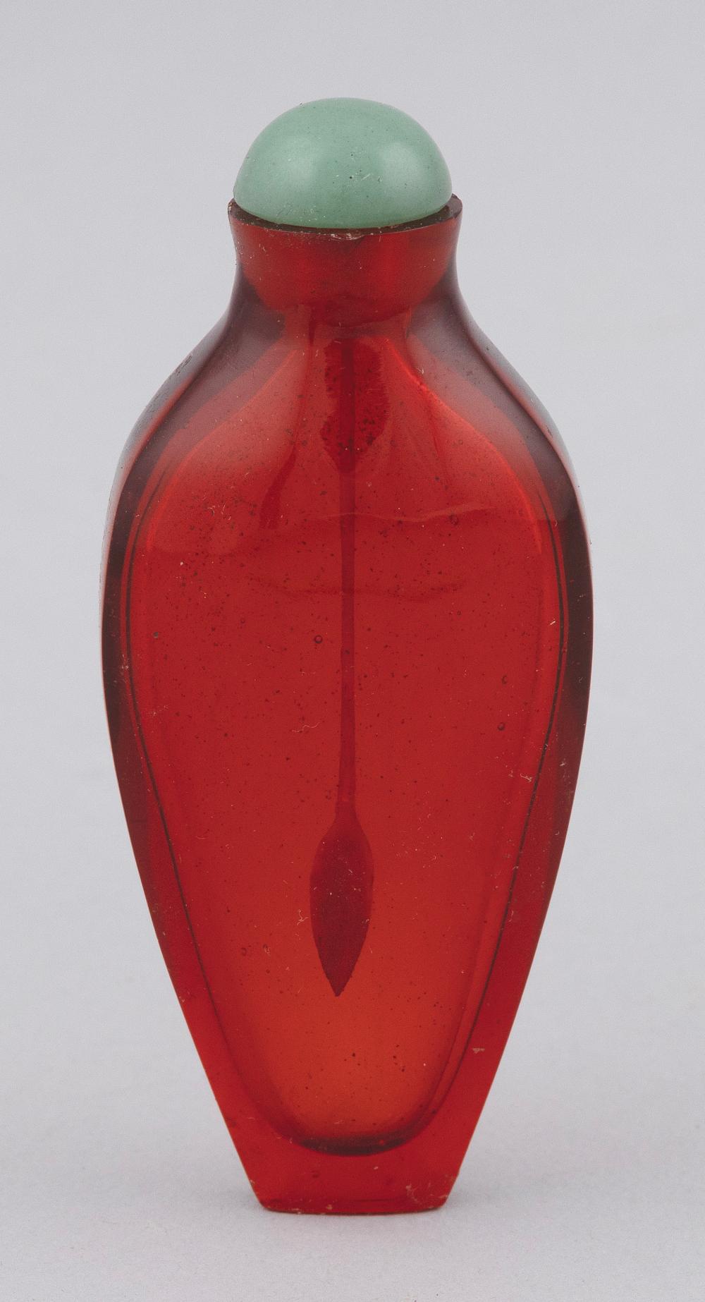 CHINESE RUBY GLASS SNUFF BOTTLE 3513e5