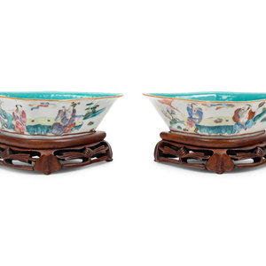 A Pair of Chinese Porcelain Bowls
possibly