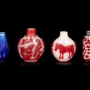 Four Chinese Peking Glass Snuff 3515ce