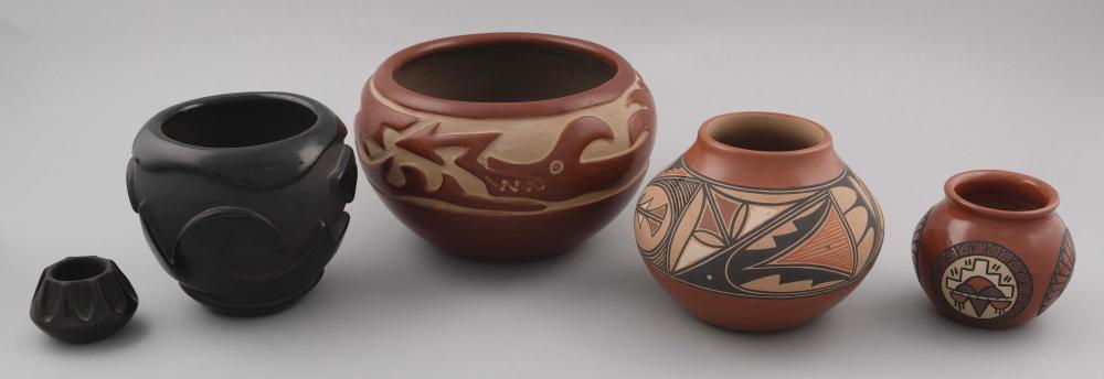 FIVE NATIVE AMERICAN POTTERY PIECES