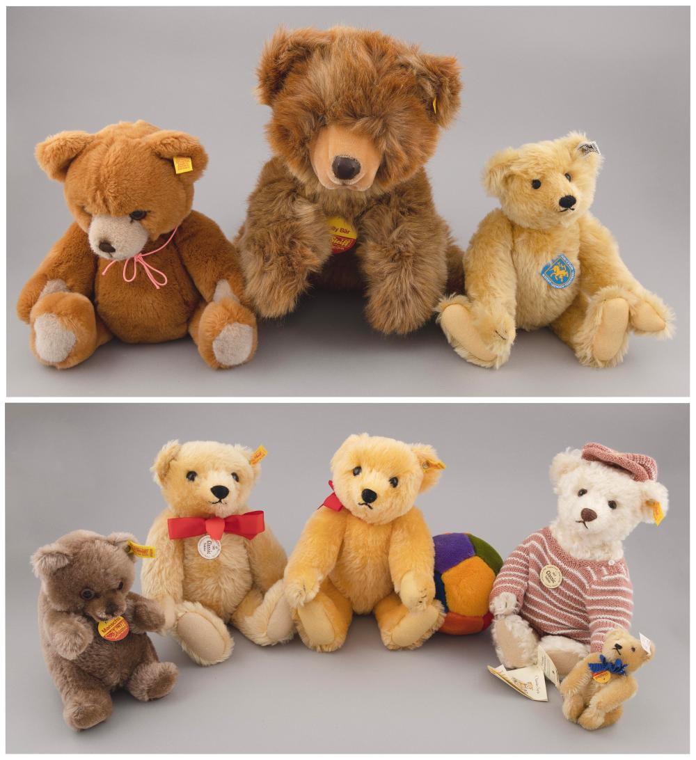 EIGHT STEIFF BEARS WITH TAGS GERMANY  351711