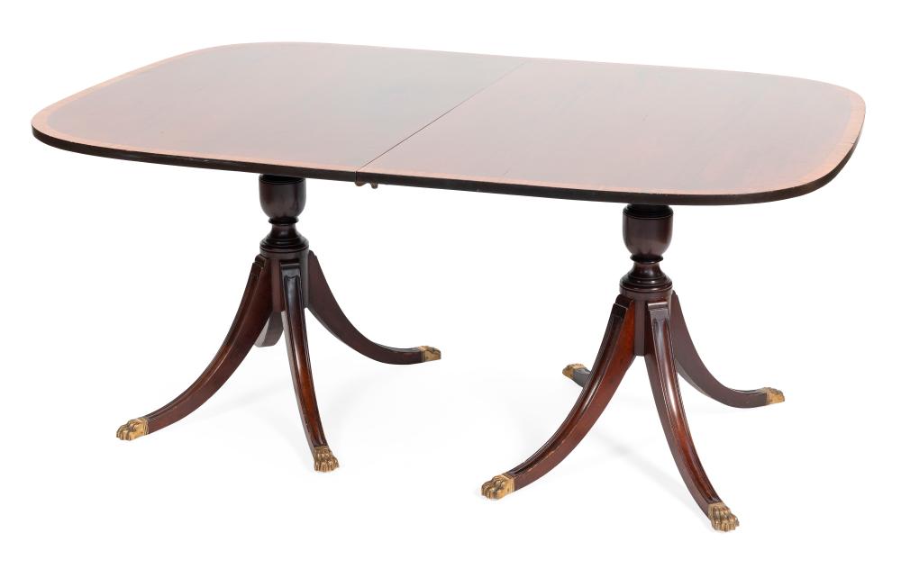 FEDERAL-STYLE DINING TABLE 20TH