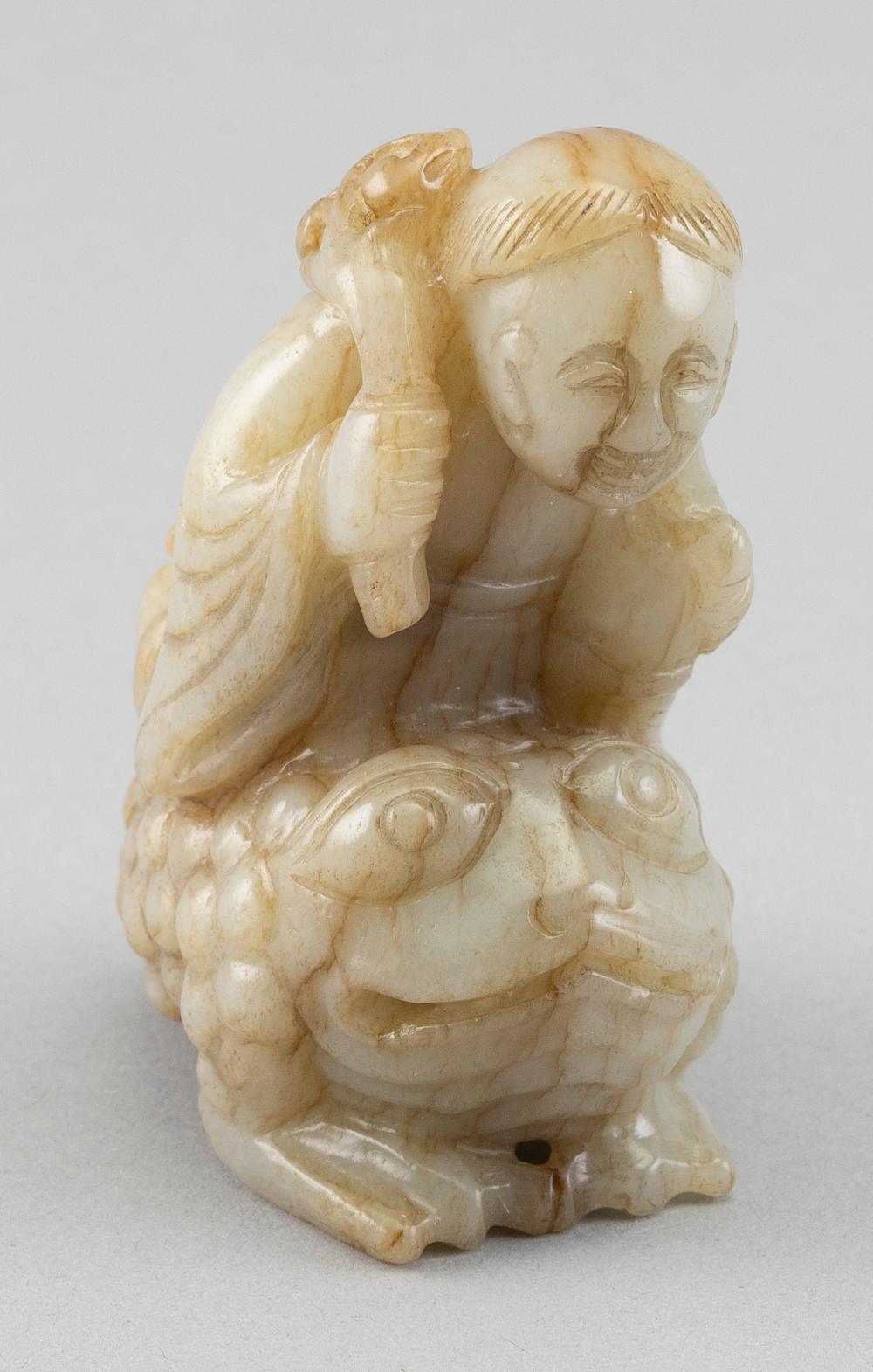 CHINESE CARVED MUTTONFAT JADE FIGURE 34f65f