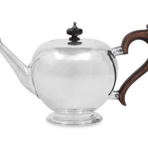 A George II Silver Teapot Fuller 34f7ad