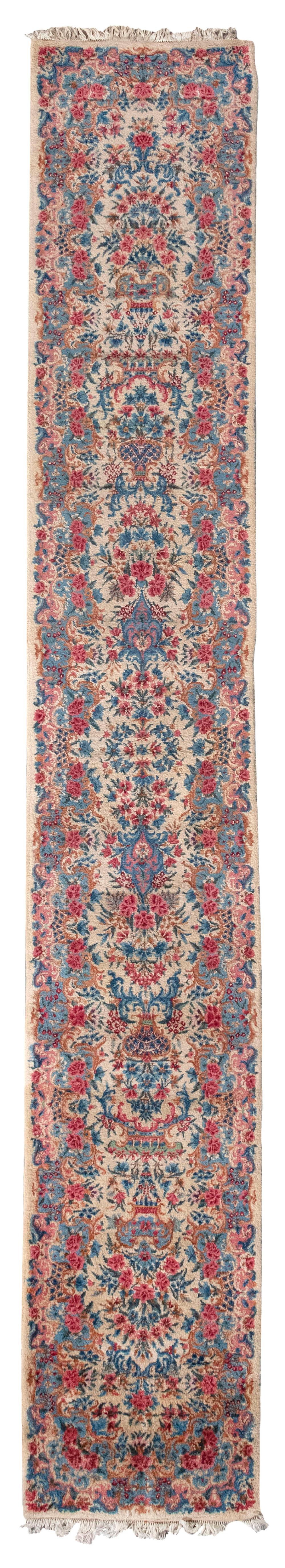 KIRMAN RUNNER: 2’6” X 15’10”