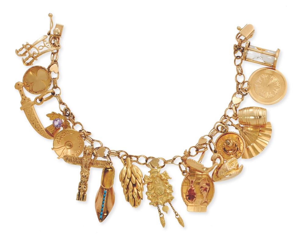 14KT YELLOW GOLD CHARM BRACELET