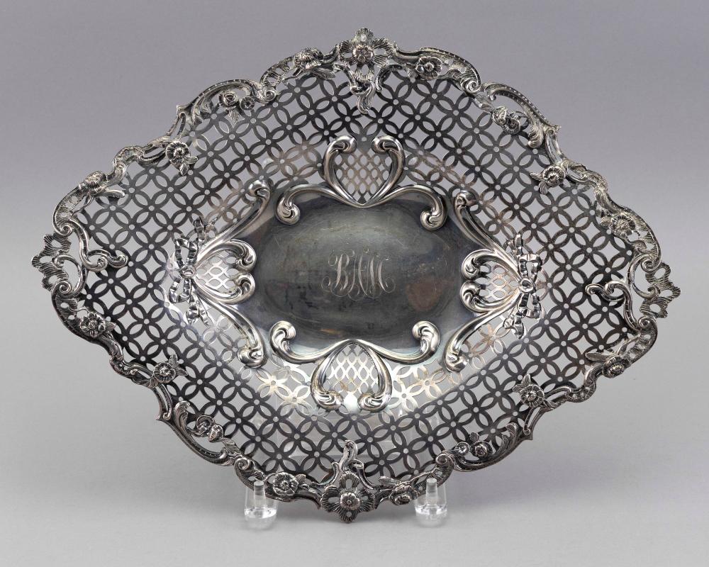 FENESTRATED STERLING SILVER TRAY 34fa66