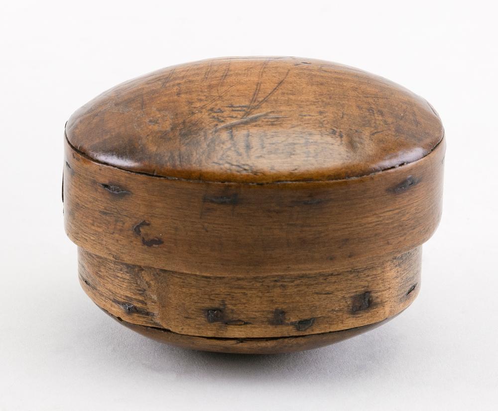 ENGLISH CEDAR SNUFF BOX 19TH CENTURY 34fba6