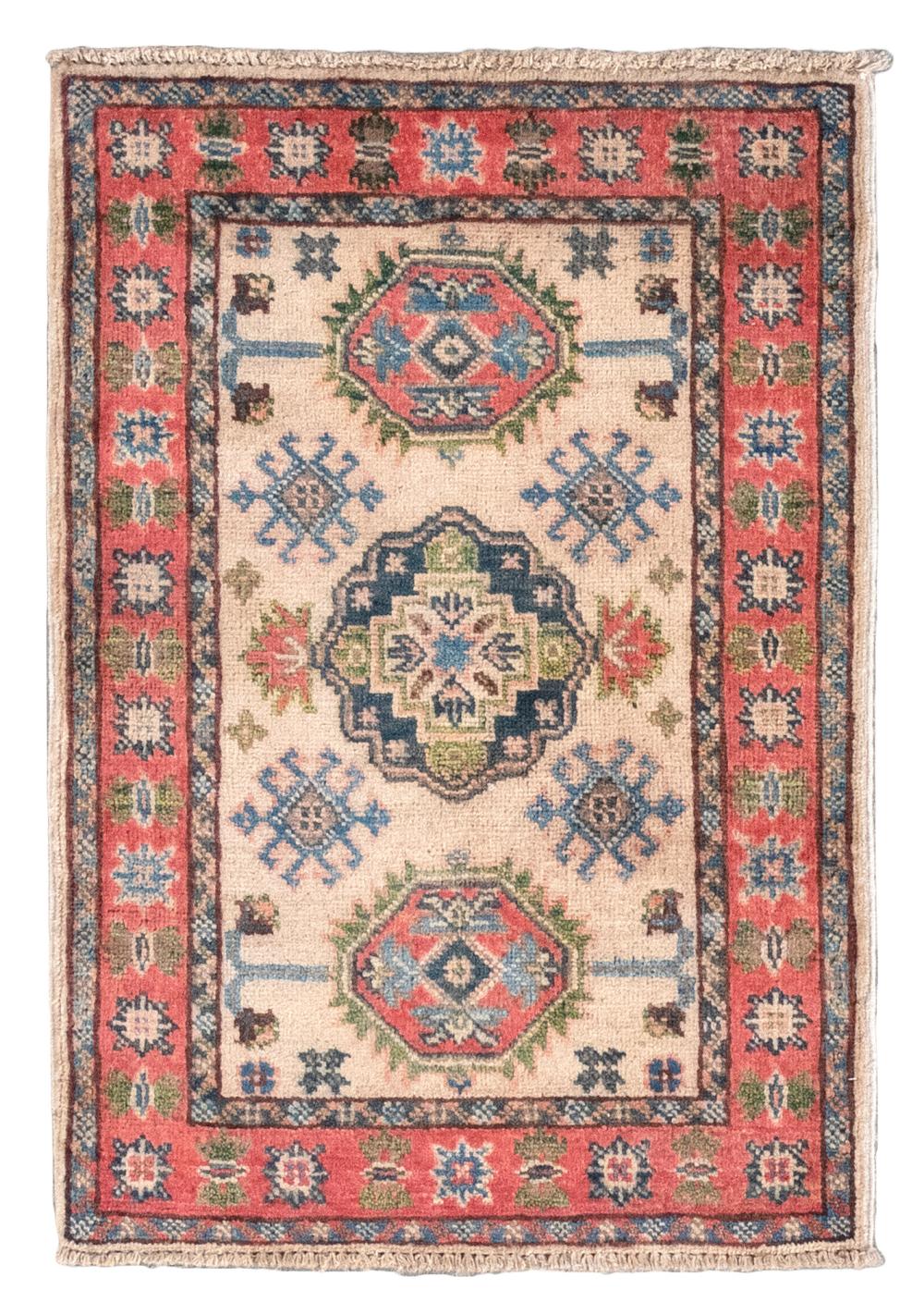 CAUCASIAN DESIGN MAT: 2’1”