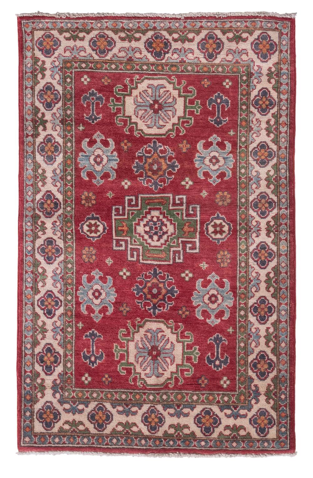 KAZAK DESIGN RUG: 3’1” X 4’9”