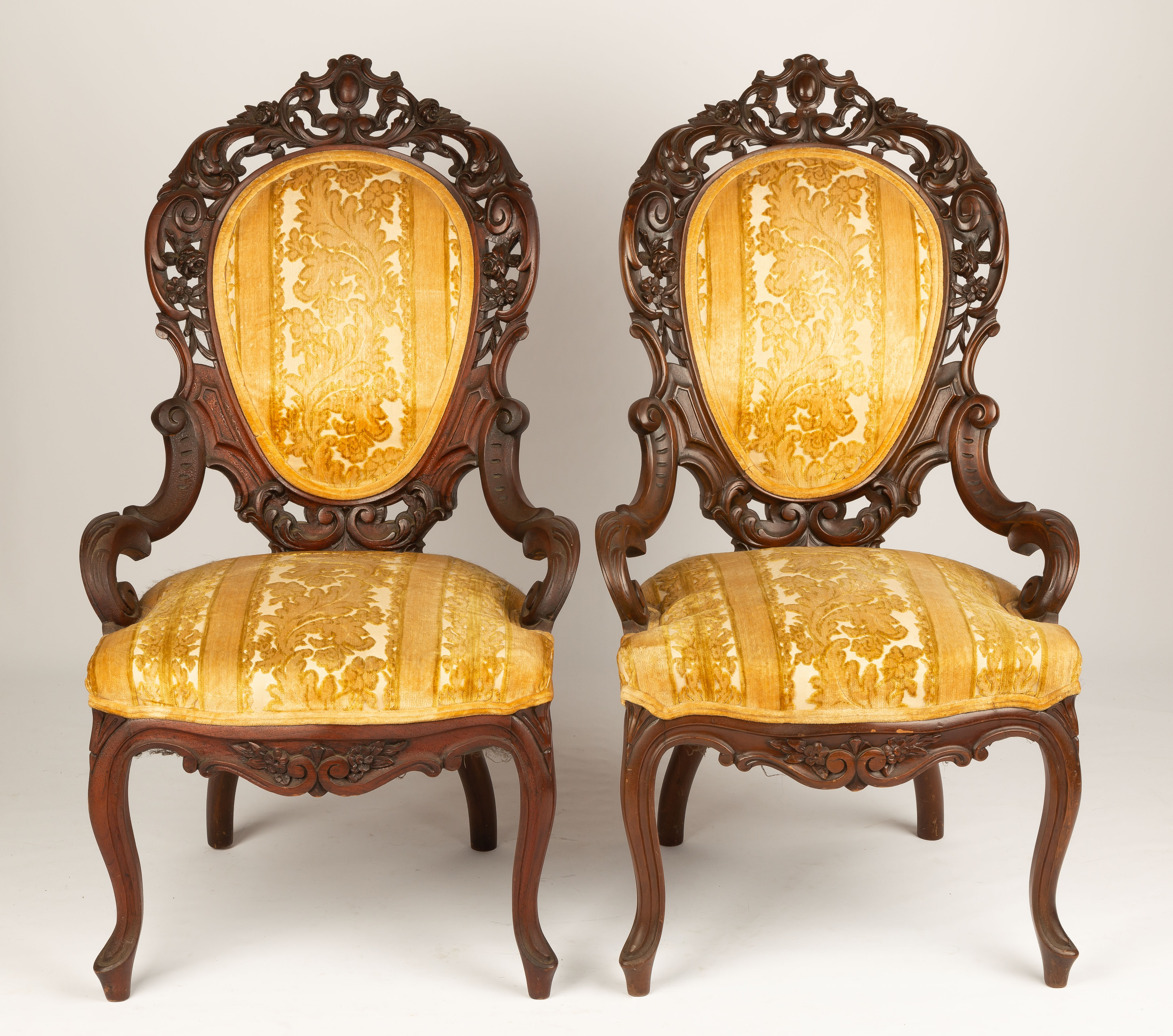 PAIR OF VICTORIAN SIDE CHAIRS 19th century.