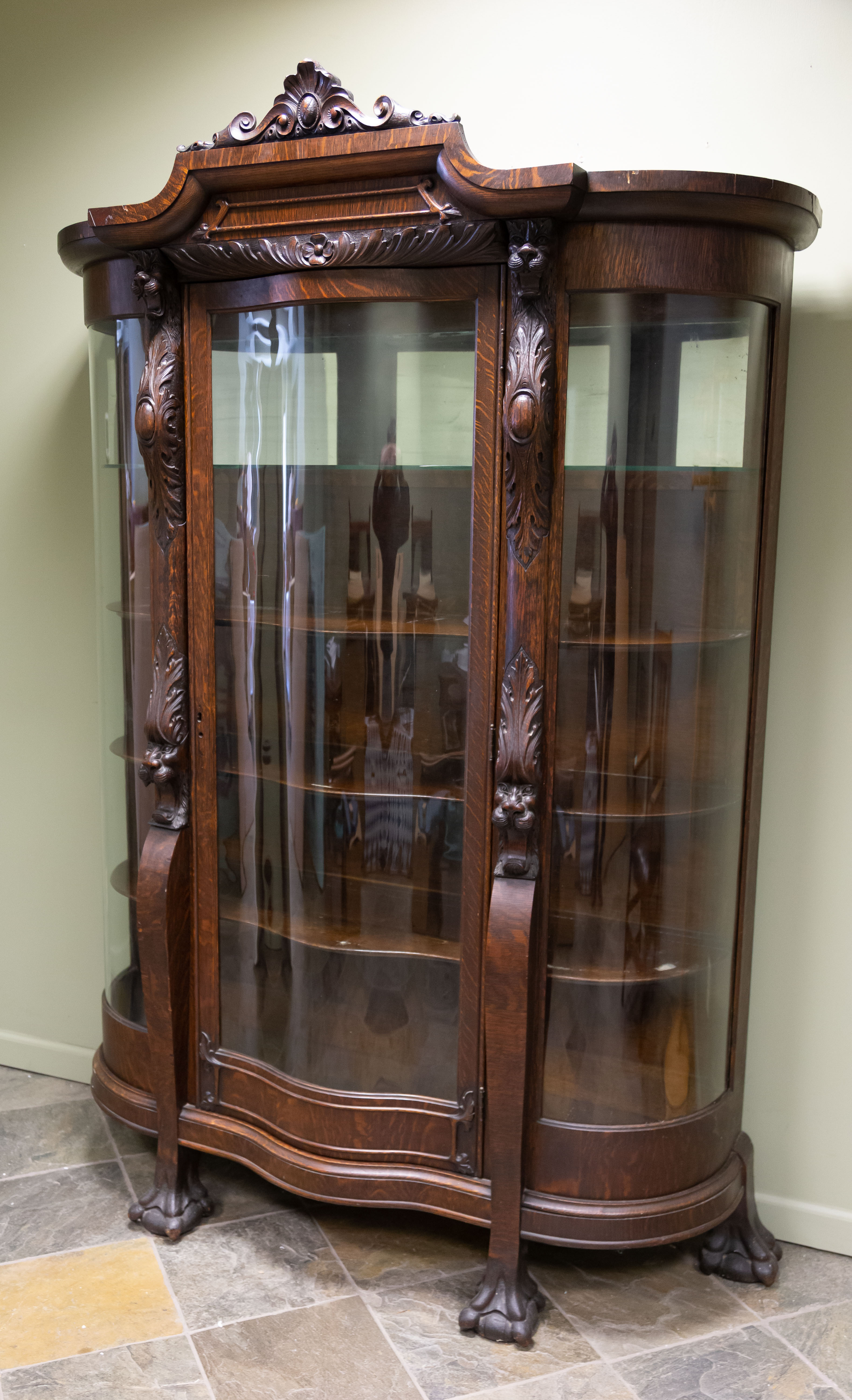 CARVED OAK CHINA CABINET Quarter sawn