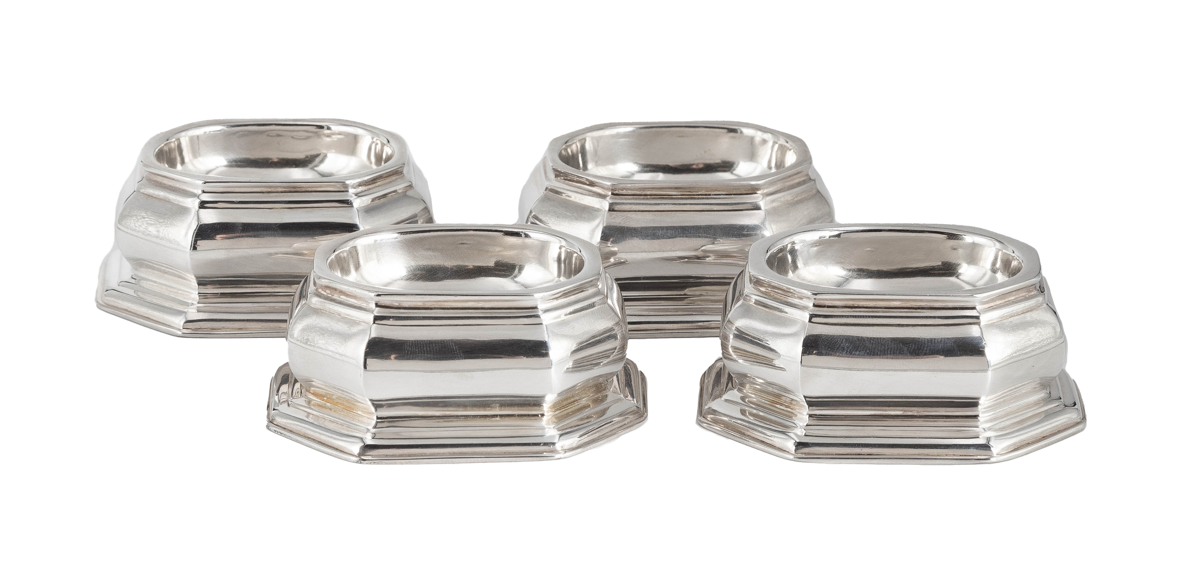 (4) GEORGE I SILVER TRENCHER SALTS,