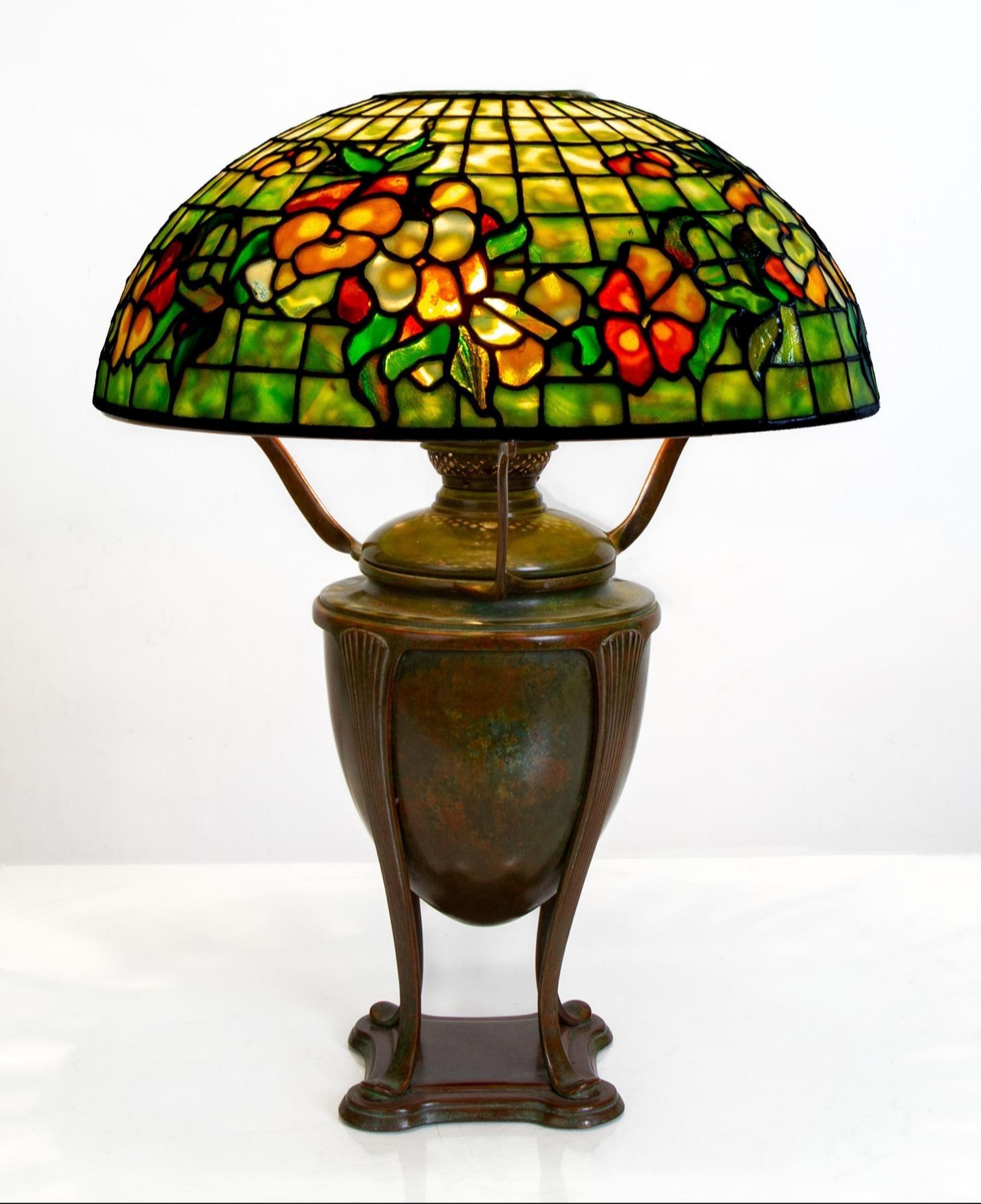 TIFFANY STUDIOS PANSY TABLE LAMP Circa