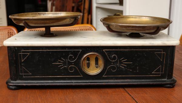 A SET OF 19TH CENTURY MARBLE TOP