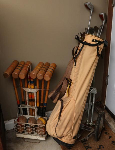 A NICE VINTAGE CROQUET SET, PLUS GOLF