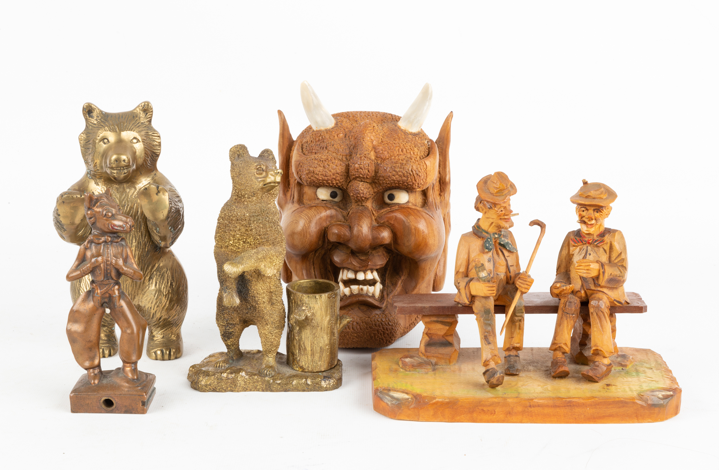 GROUP OF CARVED WOOD FIGURES AND 353095