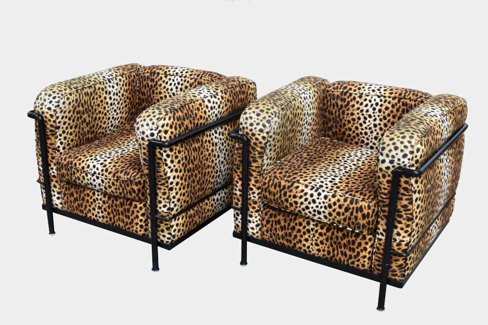 PAIR OF ART DECO STYLE LEOPARD 3535db
