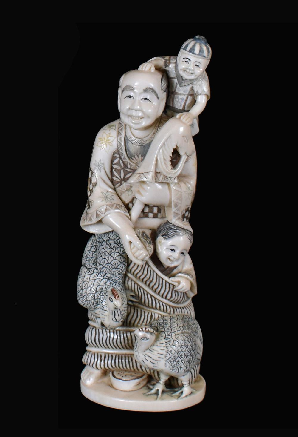 TWO JAPANESE CARVED OKIMONOMeiji 3535e5