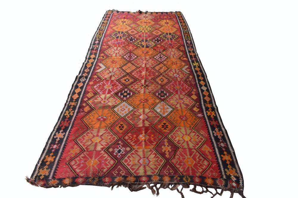 KILIM RUGWith an overall geometric