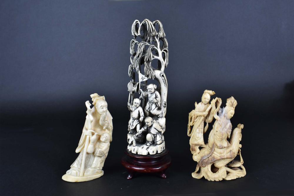 THREE CHINESE CARVED ITEMSComprising 353906