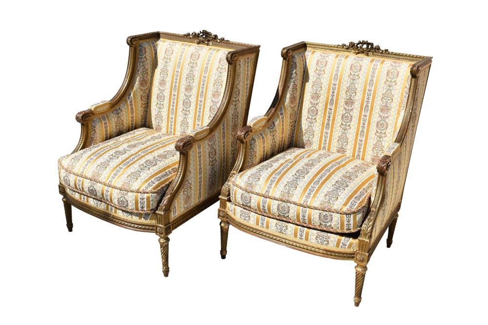 PAIR LOUIS XVI STYLE GILTWOOD BERGERE 353a4f