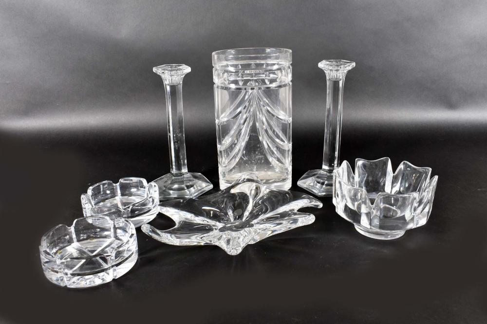 SEVEN PIECES OF COLORLESS GLASS