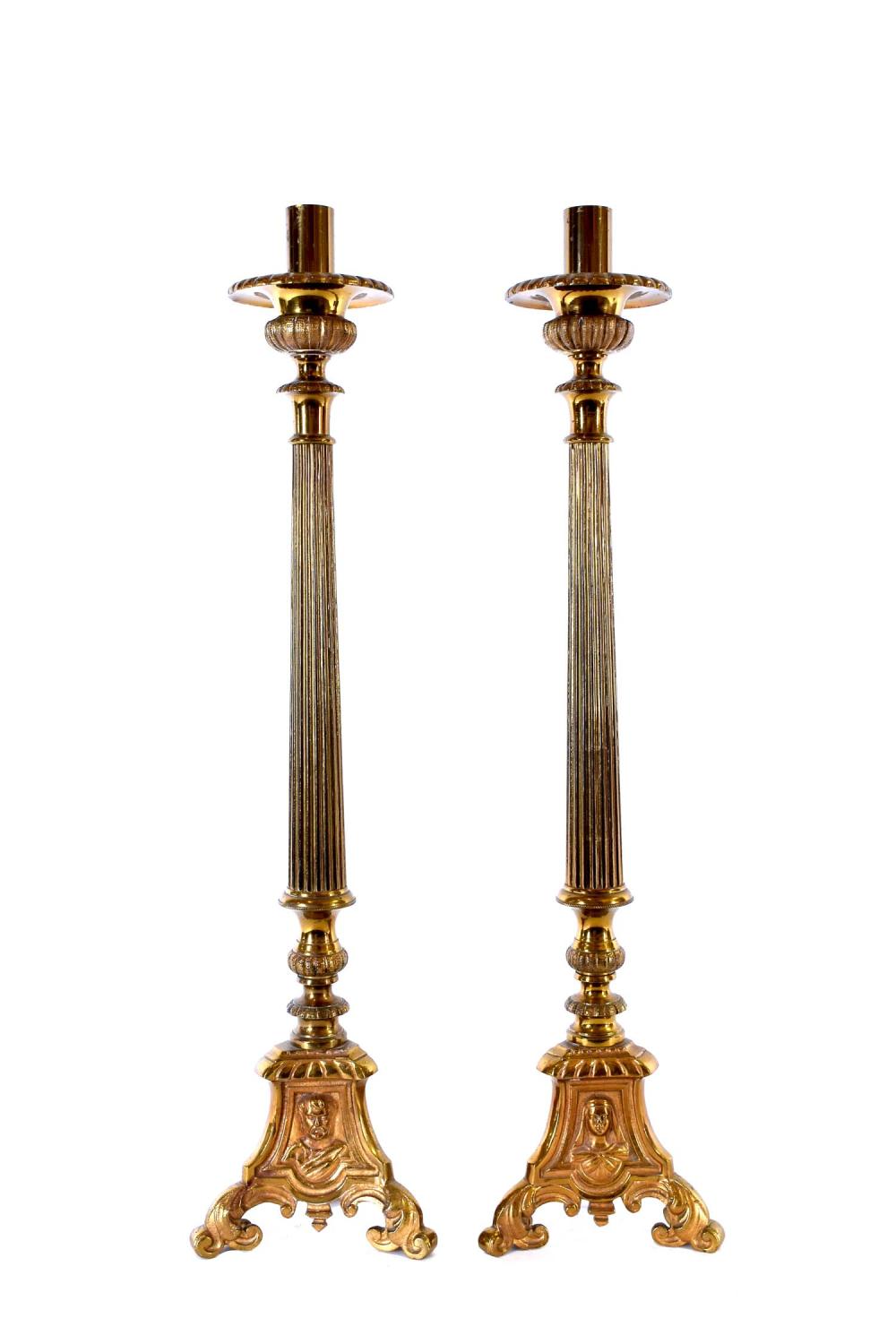 PAIR OF CONTINENTAL FLUTED BRONZE