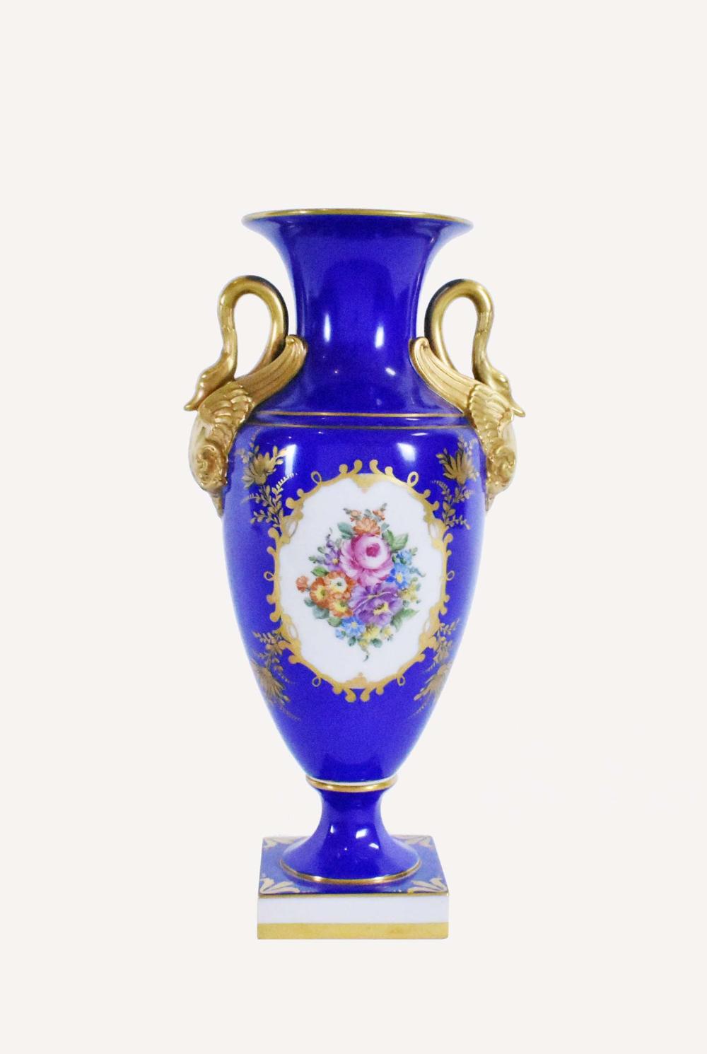 DRESDEN NEOCLASSICAL STYLE PAINTED PORCELAIN