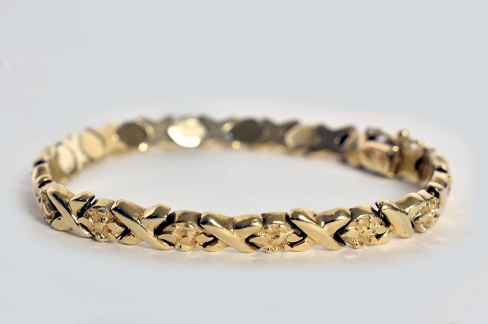 LADIES 14 KT YELLOW GOLD BRACELETStamped