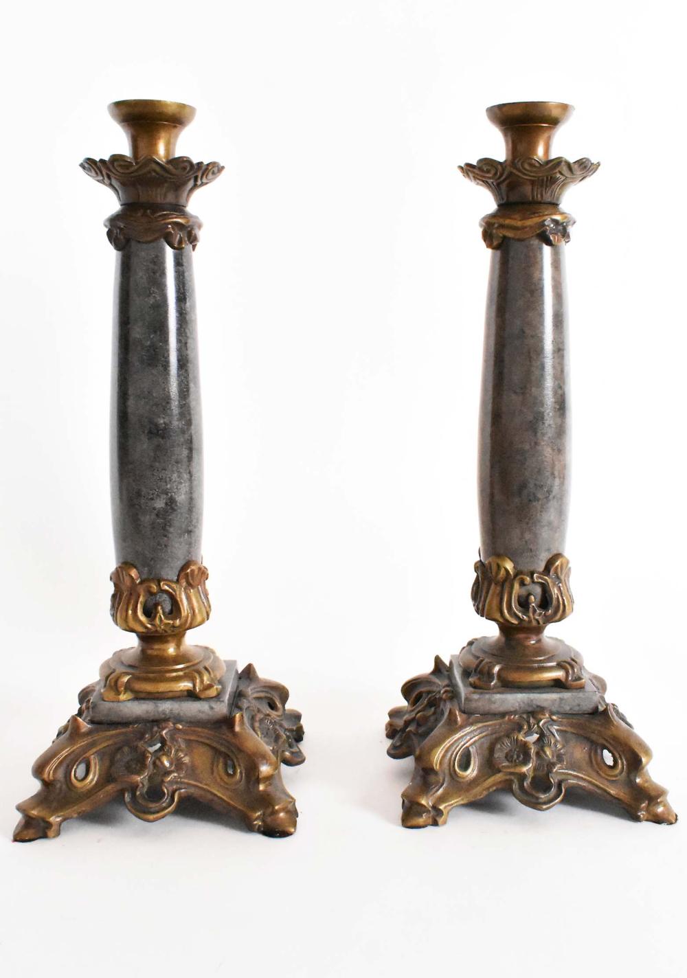 PAIR OF GRAY MARBLE COLUMNAR CANDLESTICKSThe