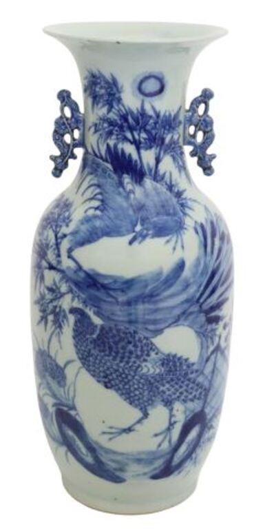 LARGE CHINESE BLUE WHITE PORCELAIN 35405d
