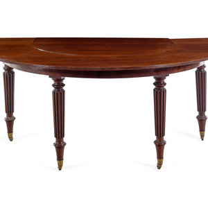 A Regency Mahogany Hunt Table
First