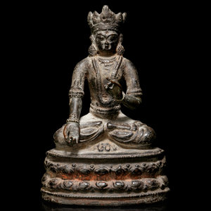 A Sino Tibetan Bronze Figure of 351dd1