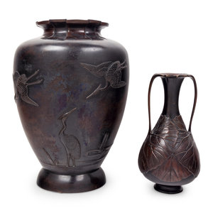 Two Bronze Vases MEIJI PERIOD the 351e25