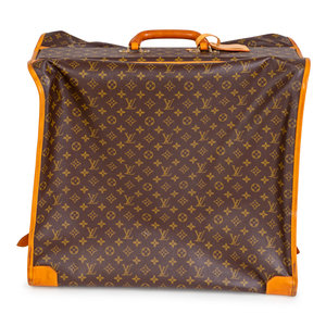 A Louis Vuitton Folding Soft Garment