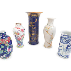 Five Chinese Porcelain Vases
19TH-EARLY