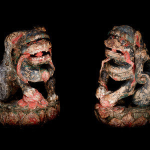 A Pair of Chinese Polychrome Painted 3523d7