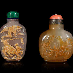 Two Carved Agate Snuff Bottles
19TH/20TH