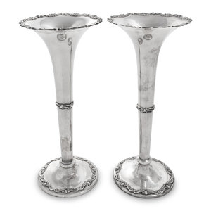 A Pair of American Silver Vases Mauser 3524c4