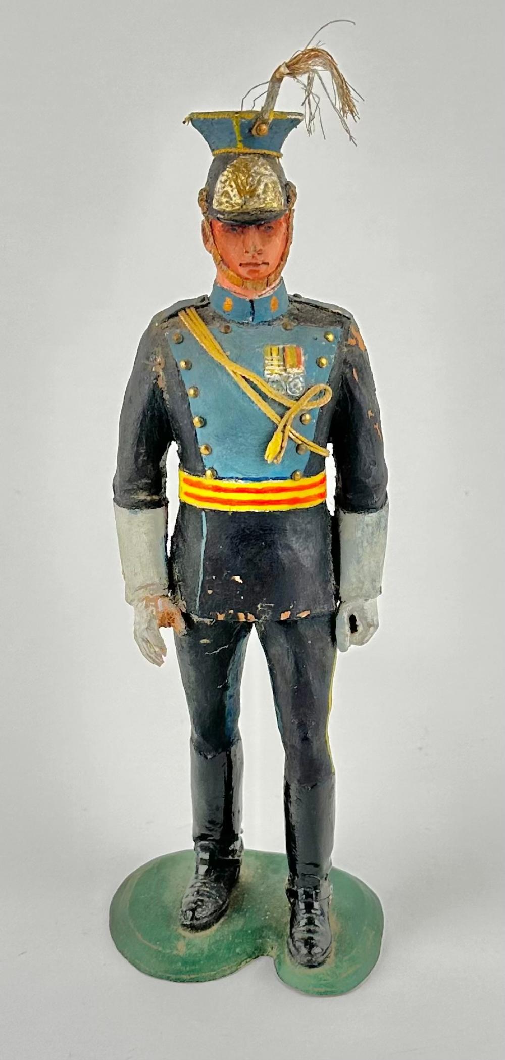 CARVED WOODEN FIGURE OF A SOLDIER 3528ca