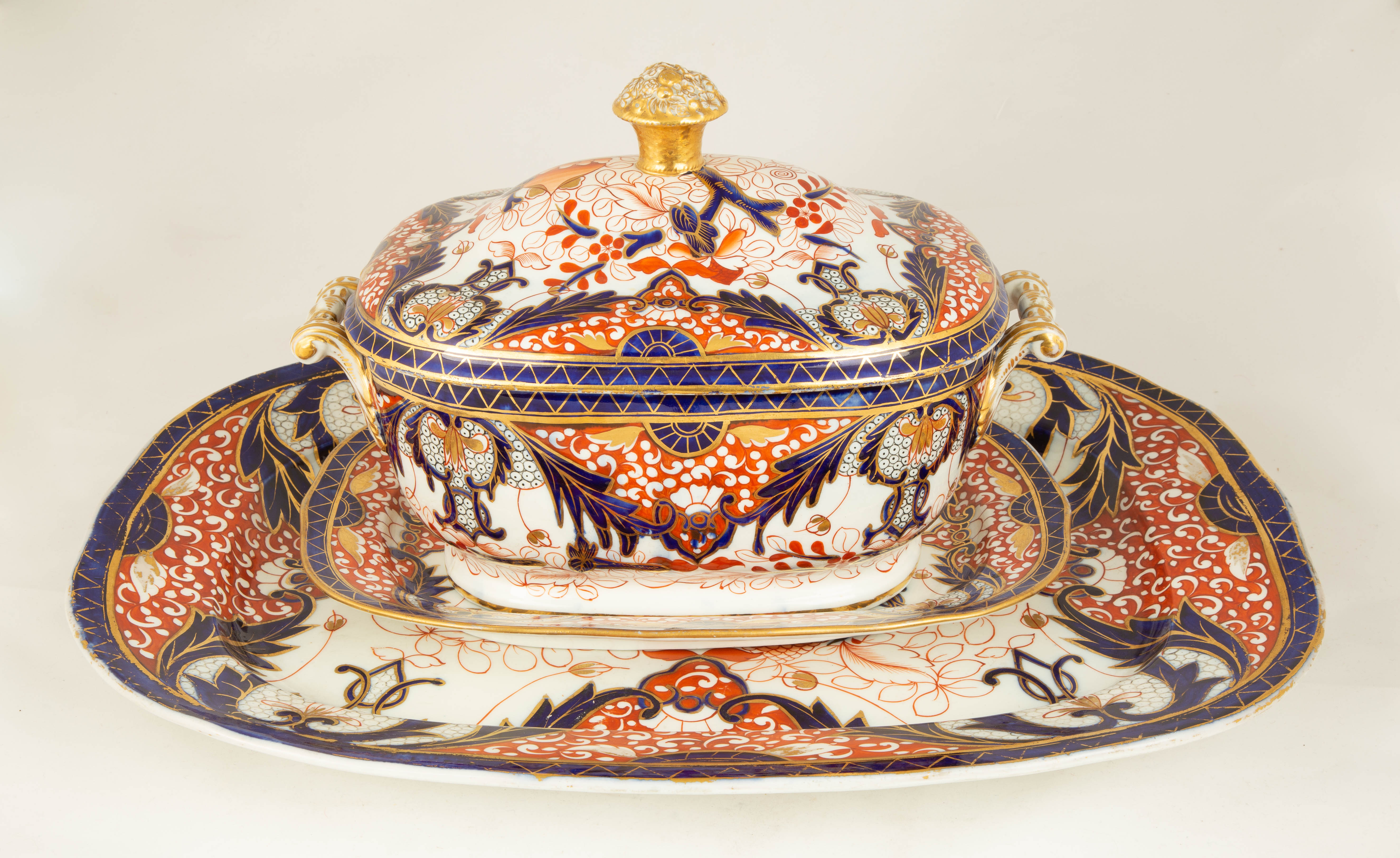 IRONSTONE PLATTER TUREEN AND UNDERTRAY 35293a