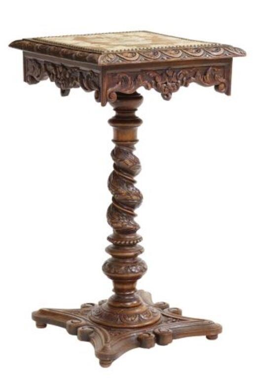 FRENCH CARVED WALNUT SPIRAL BASED 3550c9