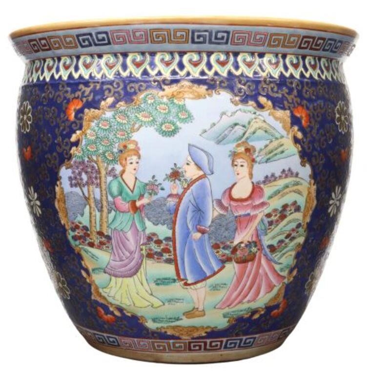 CHINESE EXPORT STYLE ENAMELED PORCELAIN